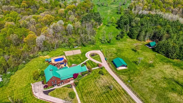 Laurel Run Farm Exterior